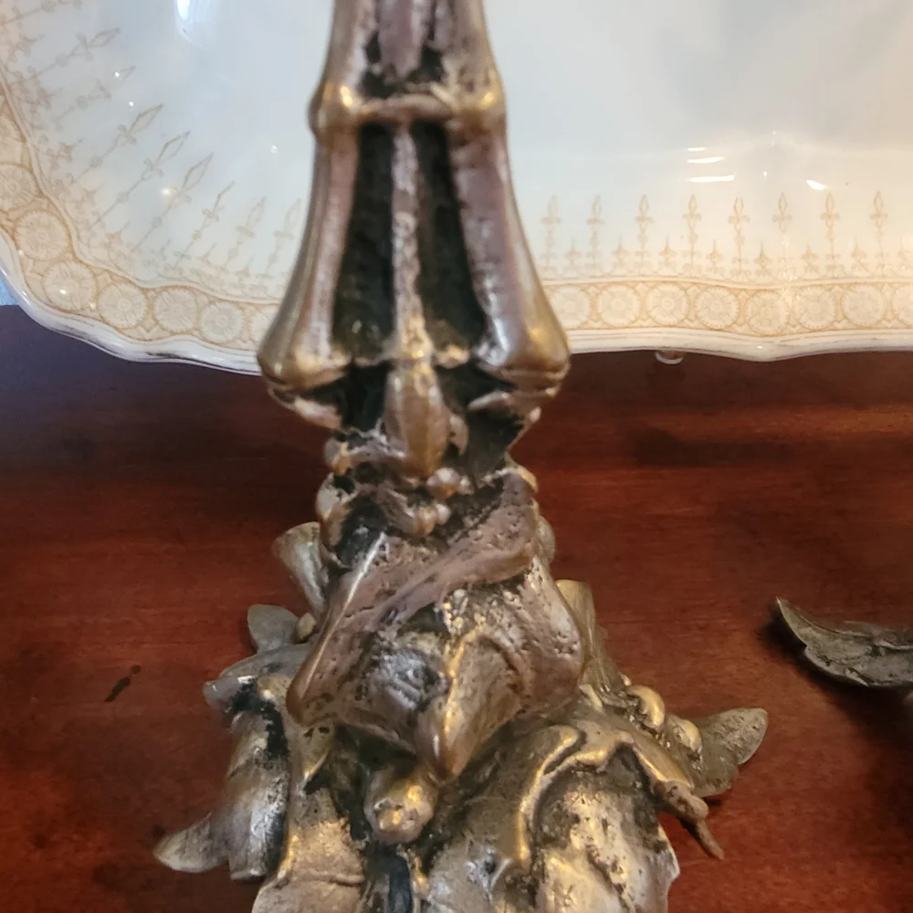 Art Nouveau Floral Vine Antique Bronze Spelter Candlesticks - Picture 7 of 9